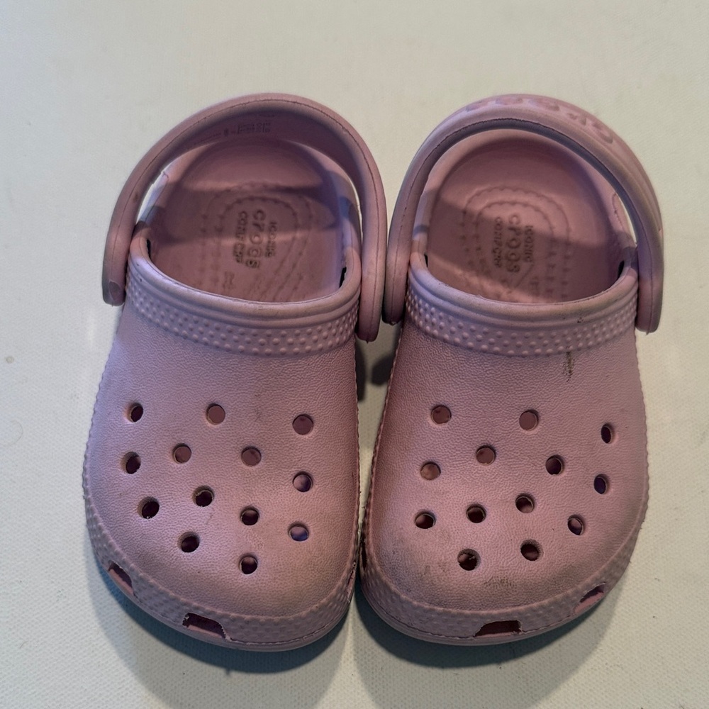 CROCS Kids Light Purple Water Shoes
